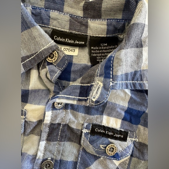 Calvin Klein Baby 12 M shirt - Picture 2 of 3